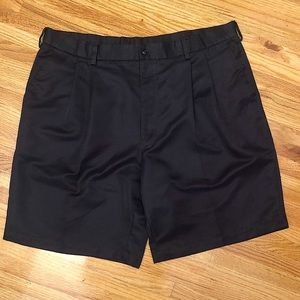 Roundtree&Yorke Shorts